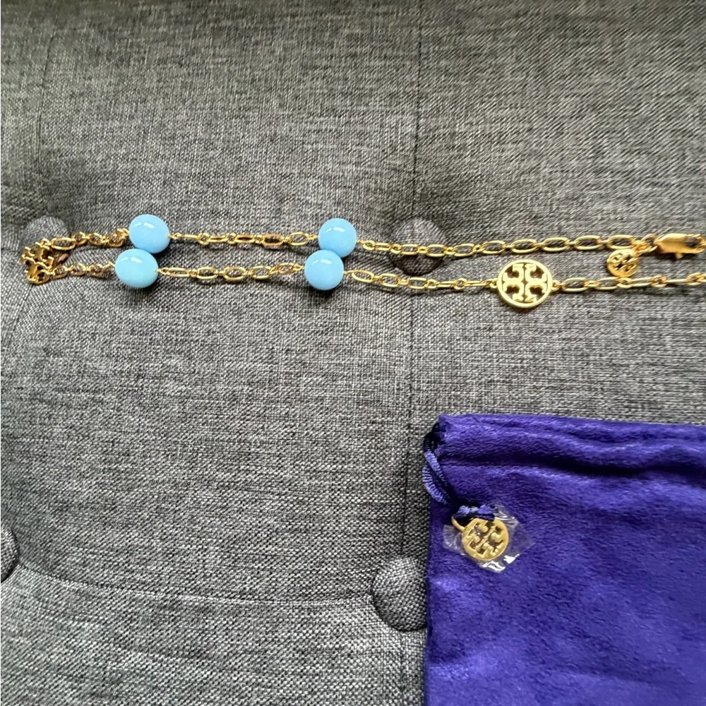 Tory Burch - Long Gold-Tone Necklace with Turquoise Blue Beads and TB Logos - Picture 8 of 8